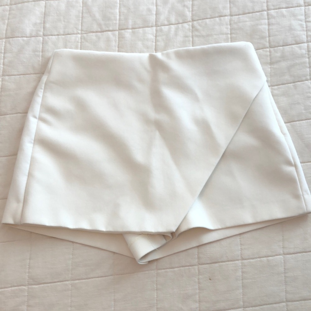 Zara Skort - Picture 2 of 9